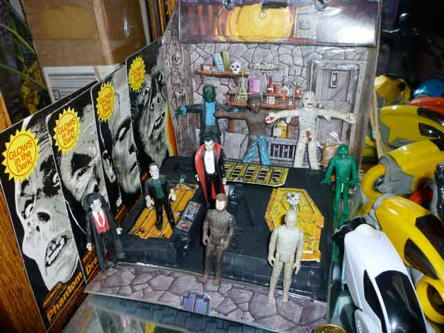 vintage universal monster toys