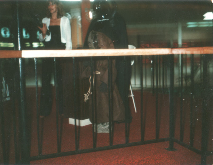Darth Vader and Jawa at the summit mall in Akron